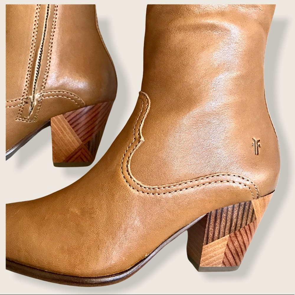 $458 RARE Frye Reed Chevron Heel Cognac Leather Tall Knee High Winter/Fall Boots - Picture 11 of 16